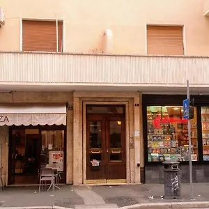 Mm Ma Maison , Rom Italien