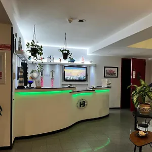 Hotel Betty Personal Style And Village